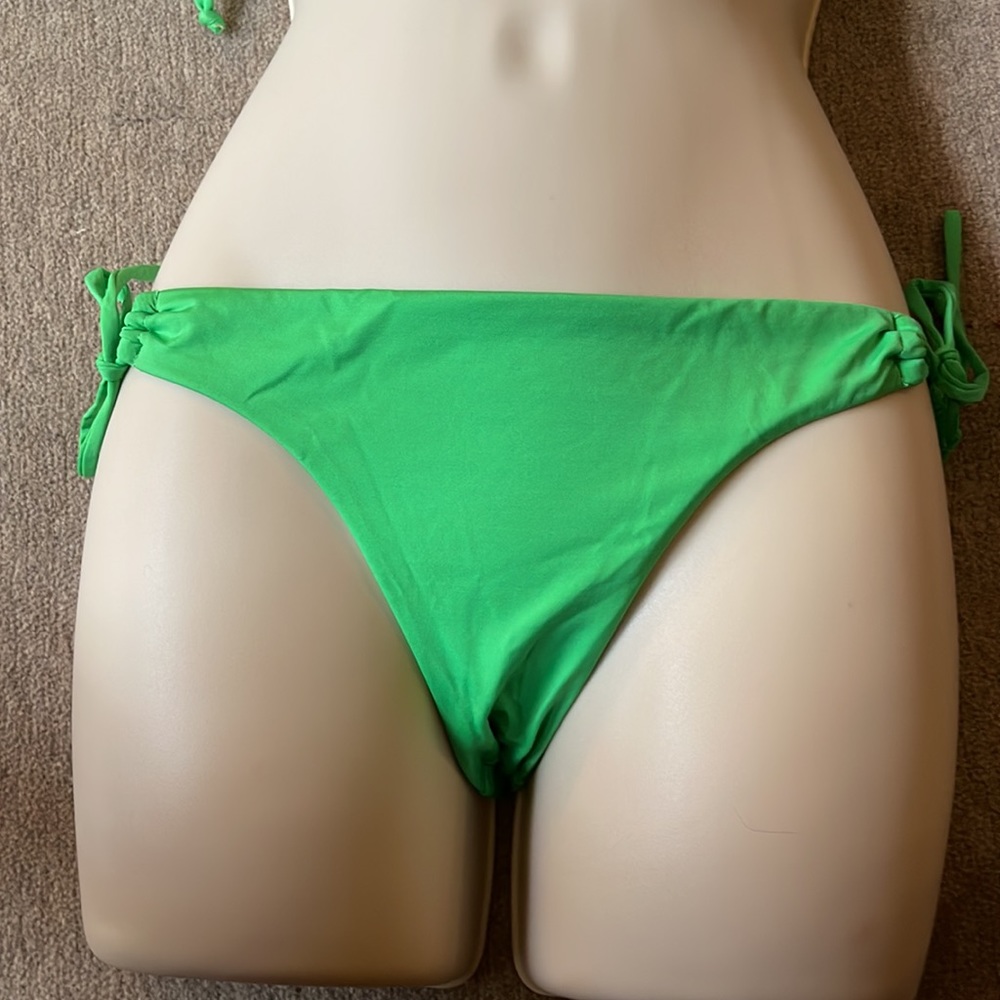 Green Bikini - image 3